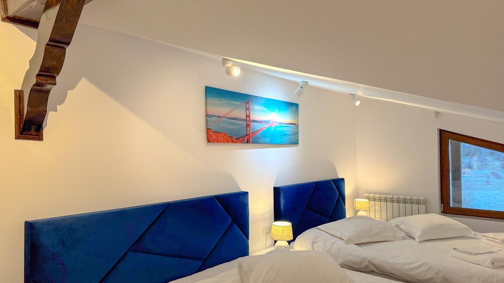Apartment Mountain View By The River - Ev Plug Buşteni