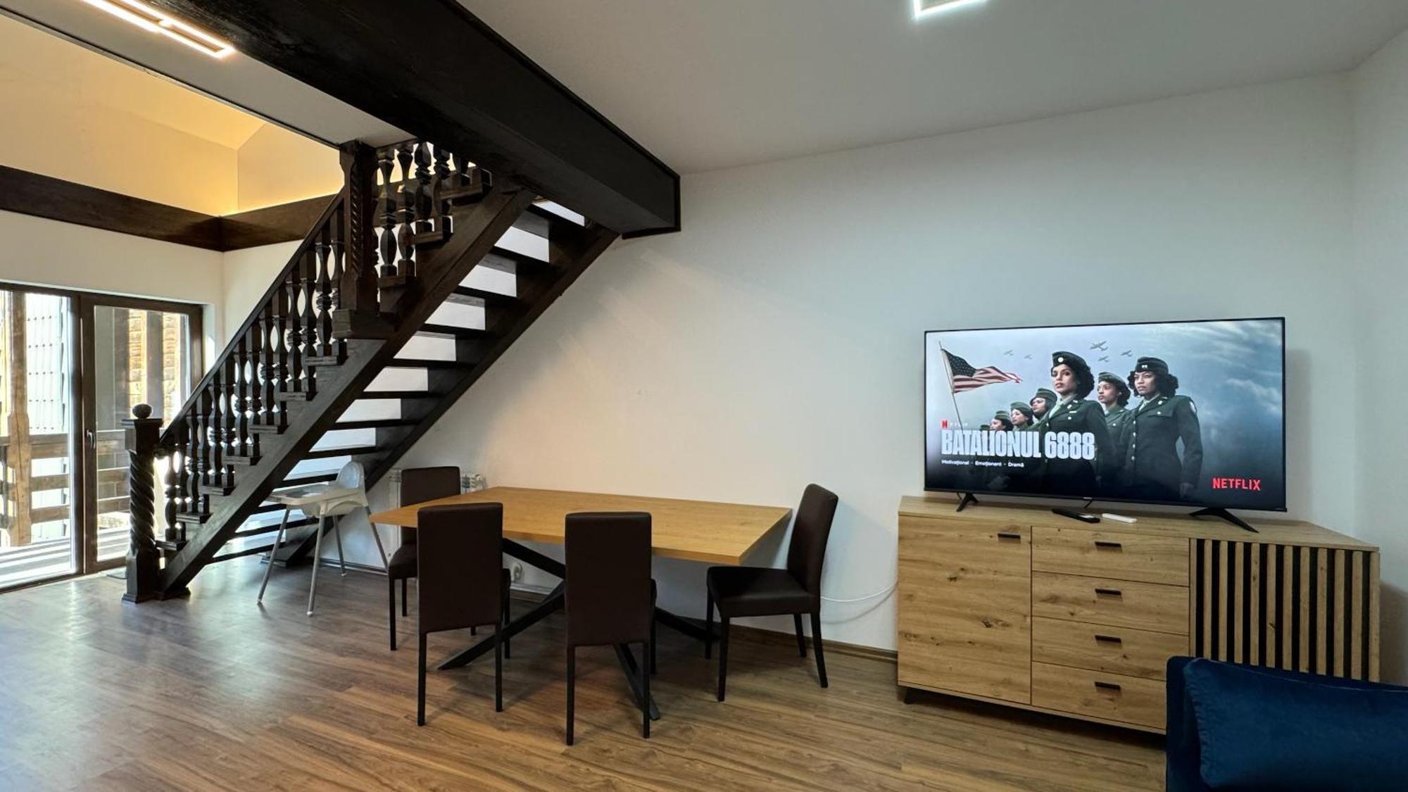 Apartment Mountain View By The River - Ev Plug *