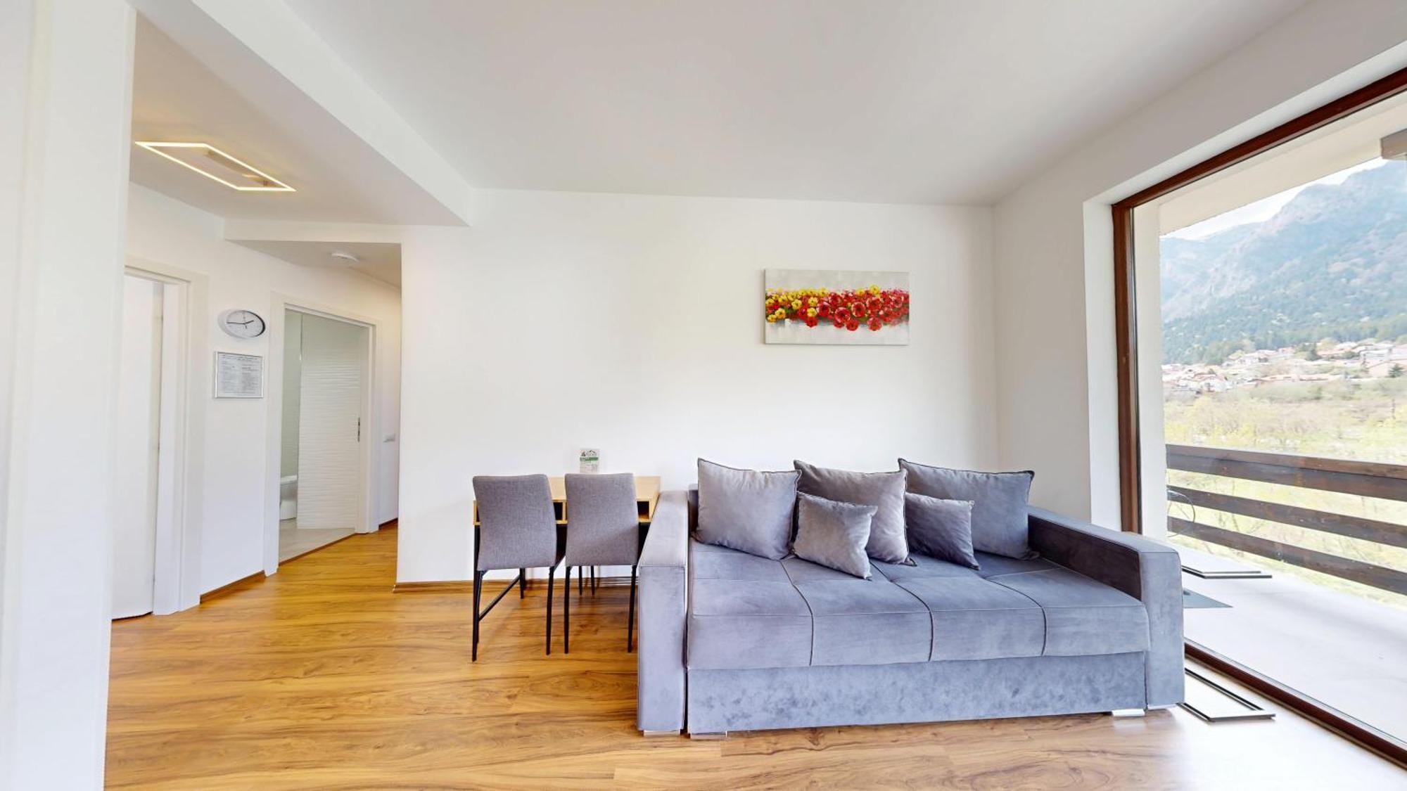 Apartment Mountain View By The River - Ev Plug *