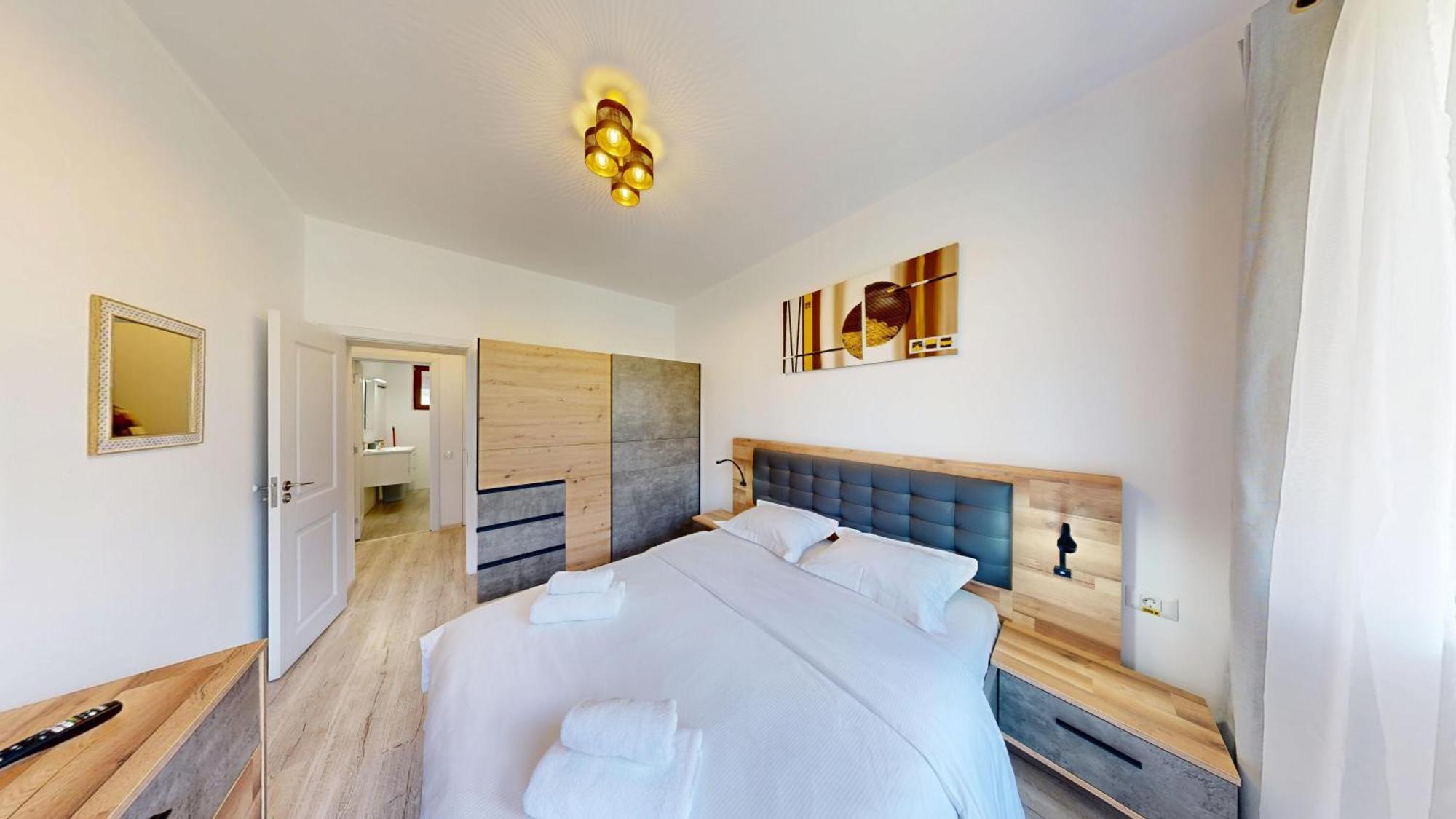 Mountain View By The River - Ev Plug Buşteni